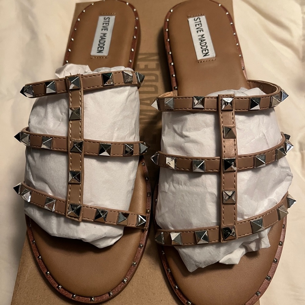 Steve Madden Averill studded sandal